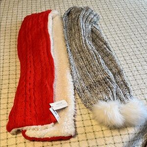 Old Navy Red and White Knit Scarf with Faux Fur and PomPomScarf New